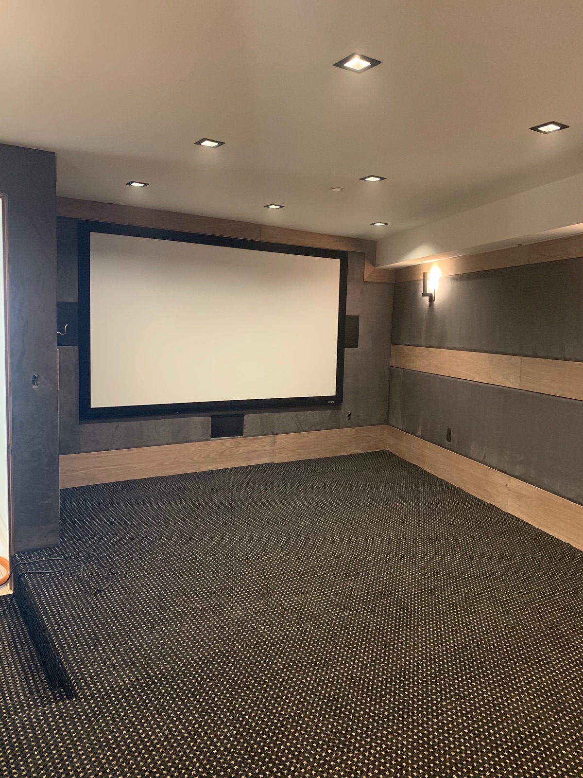 Acoustic home theater